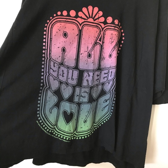 ALL YOU NEED IS LOVE black hippie graphic tee M/L Oversize shirt 60s 70s retro - Picture 3 of 7